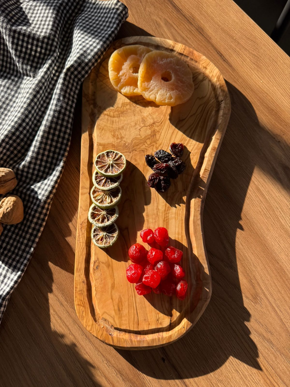Handmade Olive Wood Charcuterie Board (Length: 15" to 16.5")